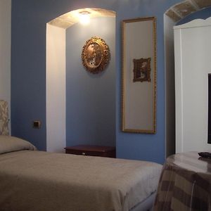 Habitación con 2 Camas Individuales
